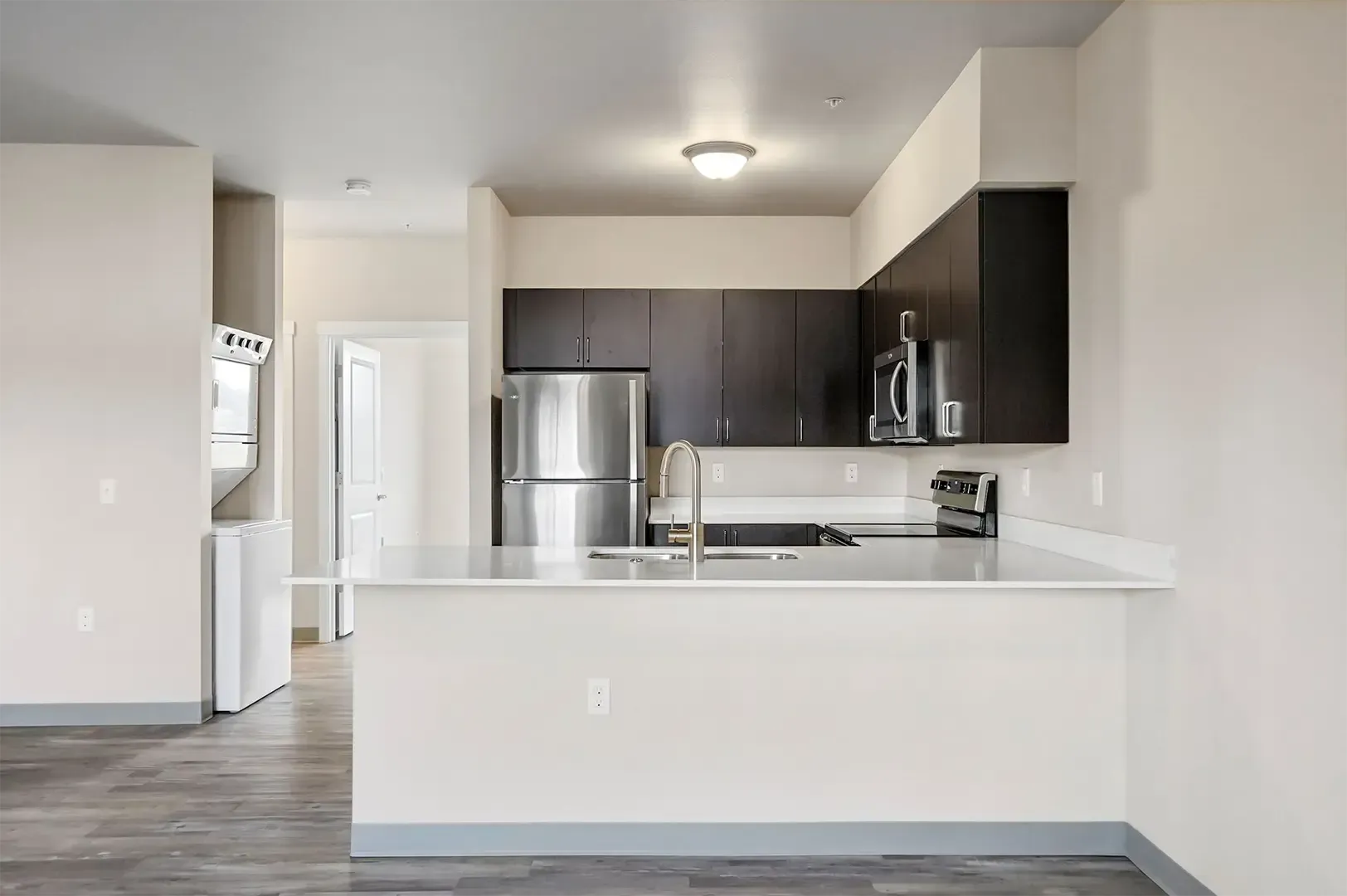 Lone Pine Place - Lebanon, OR - SMI Property Management