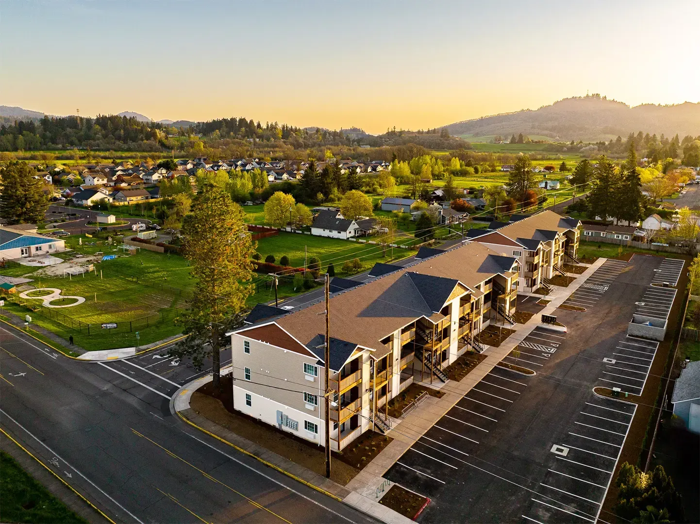 Lone Pine Place - Lebanon, OR - SMI Property Management