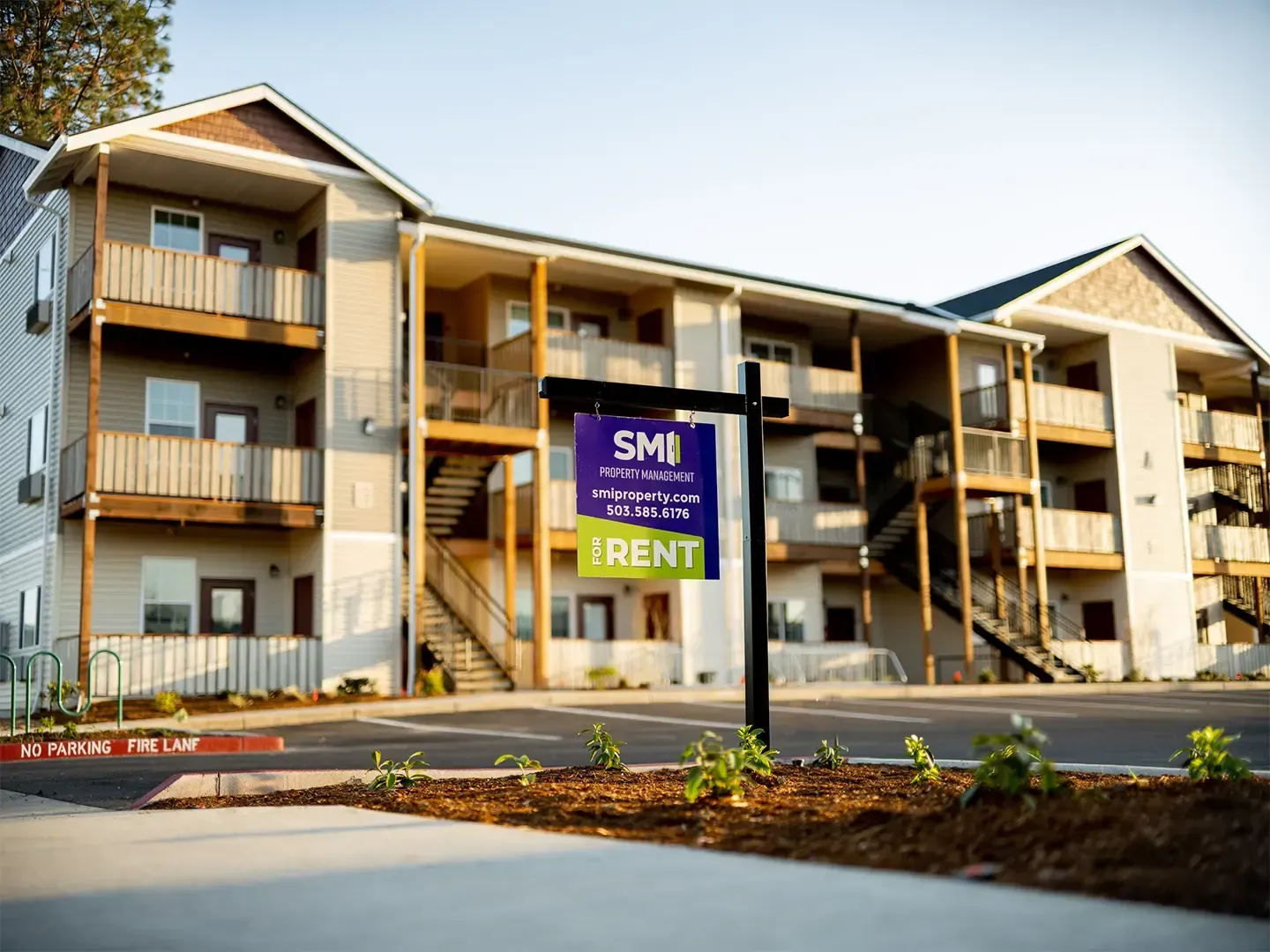 Lone Pine Place - Lebanon, OR - SMI Property Management