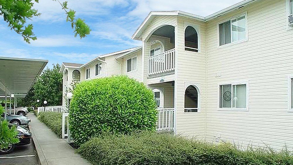 Mountain View Apartments - SMI Property Management