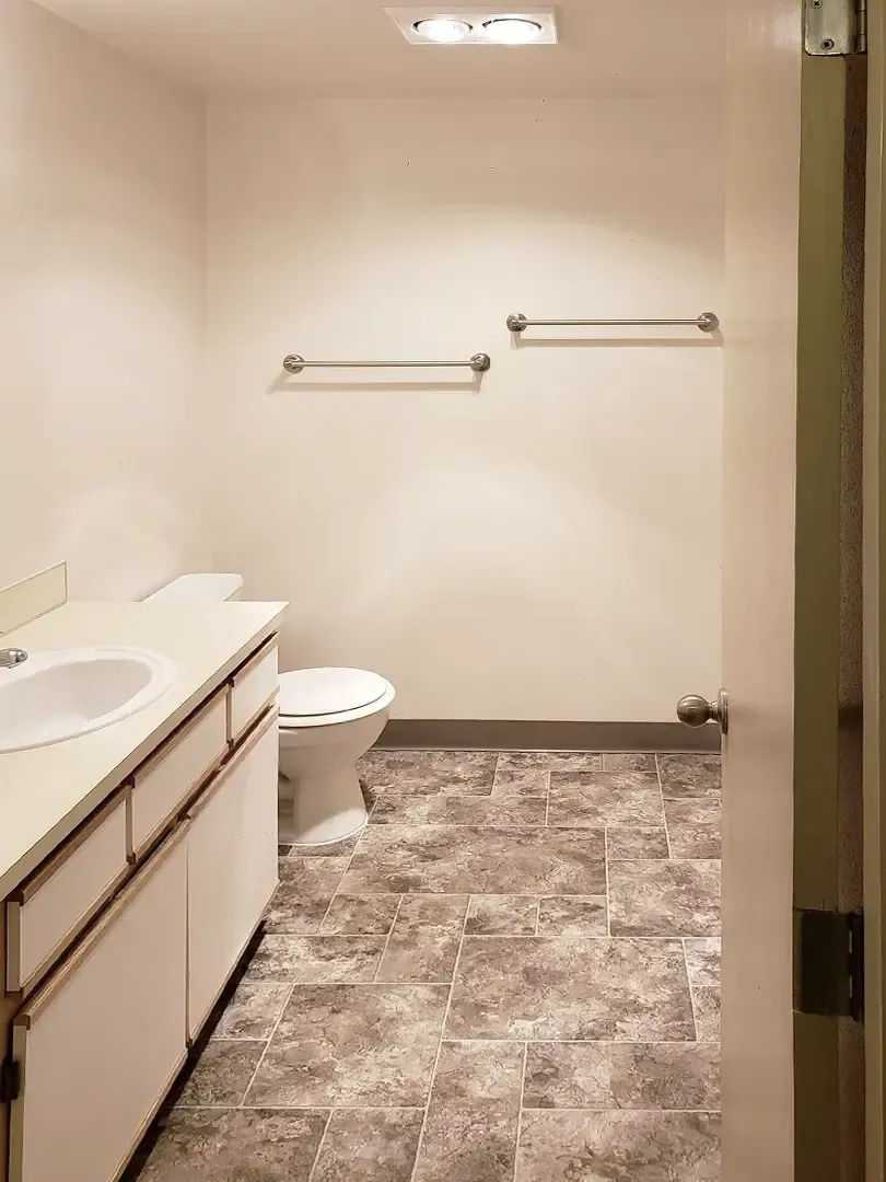 Premier Apartments - 1825 Clay Street SE, Albany, OR 97322 - SMI Property Management