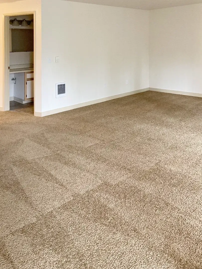 Premier Apartments - 1825 Clay Street SE, Albany, OR 97322 - SMI Property Management