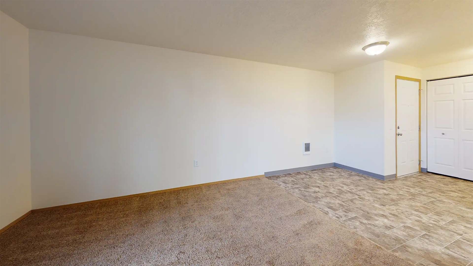 SMI Property Management - Redwood Square Apartments - 2221 SE Waverly Dr, Albany, OR 97322