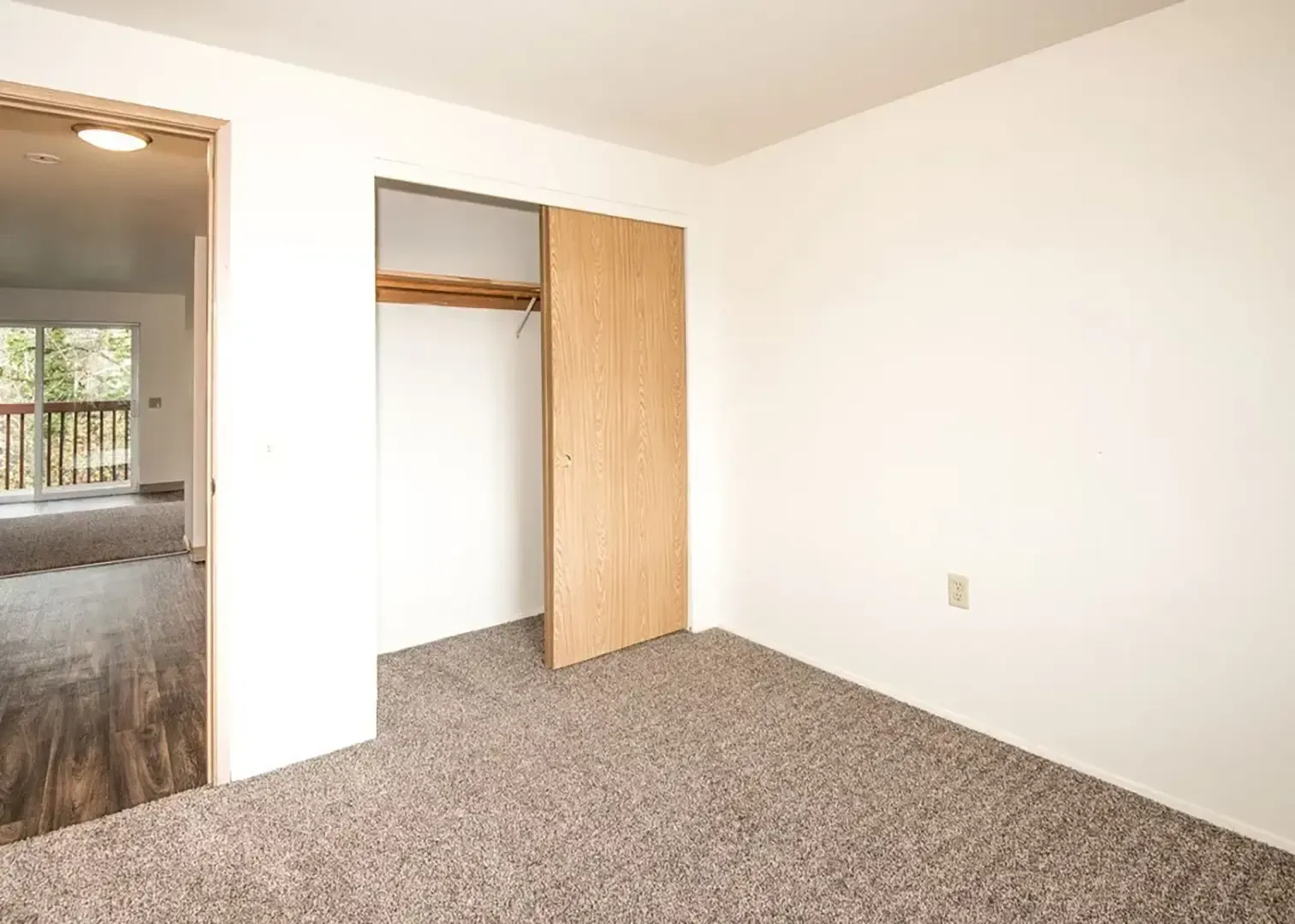 Rivercrest Apartments - Sheridan, OR - SMI Property Management