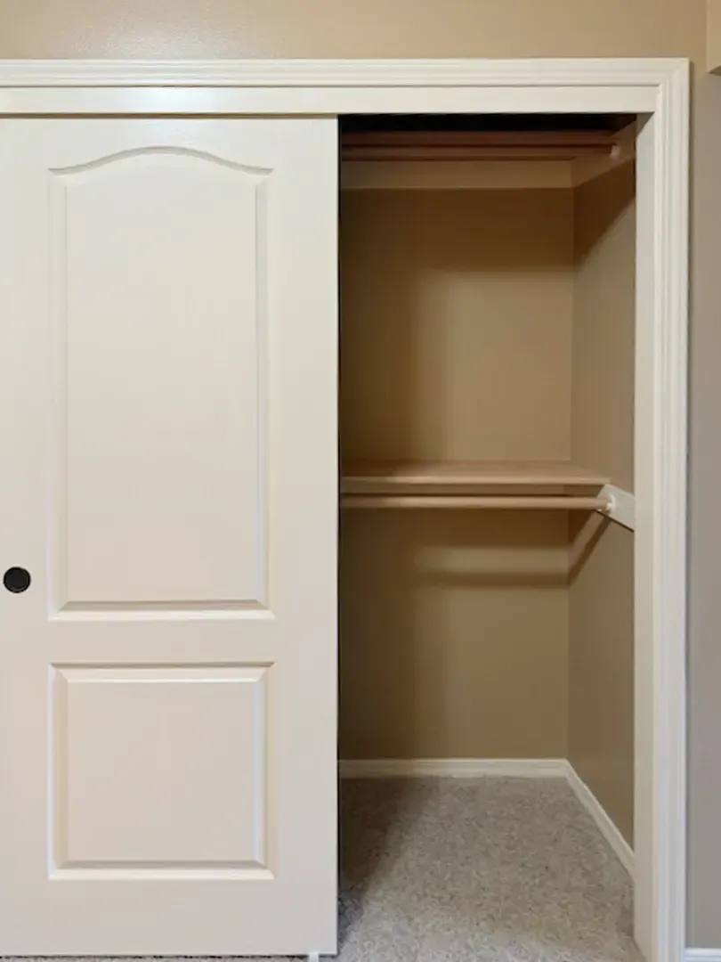 SMI Property Management - Santiam Village Apartments - 4976 Turquoise Ave SE, Salem, OR 97317