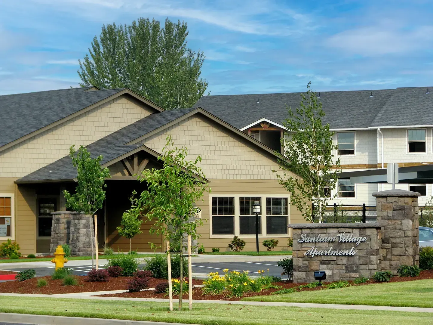 Santiam Village Apartments - Salem OR - SMI Property Management