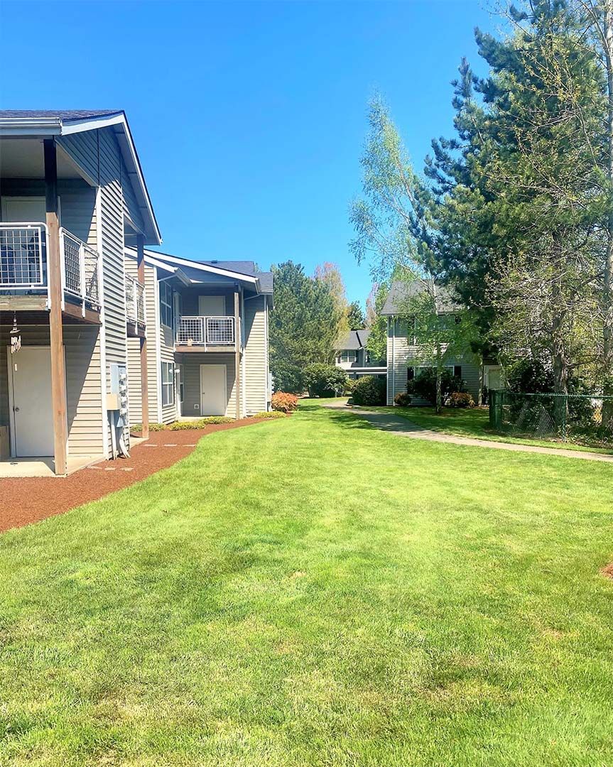 SMI Property Management - Sunrise Pointe - 3320 Jackson Street SE, Albany, OR 97322