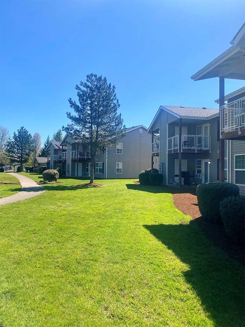 SMI Property Management - Sunrise Pointe - 3320 Jackson Street SE, Albany, OR 97322