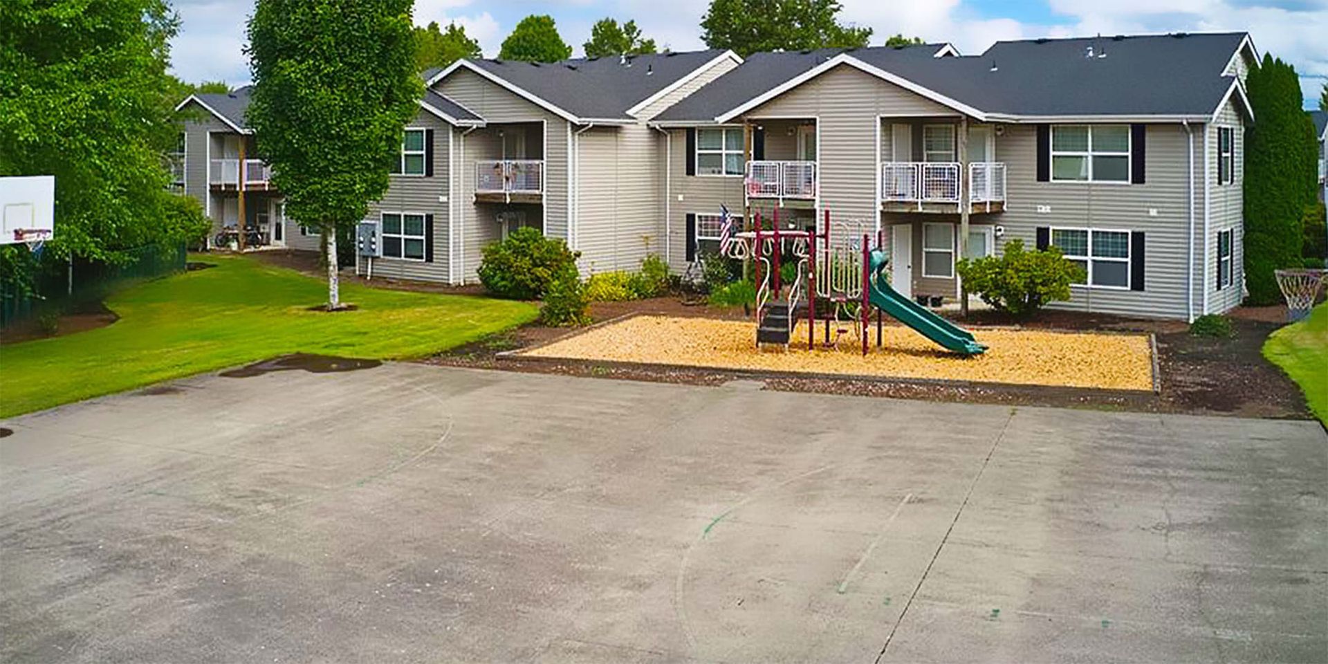 SMI Property Management - Sunrise Pointe - 3320 Jackson Street SE, Albany, OR 97322