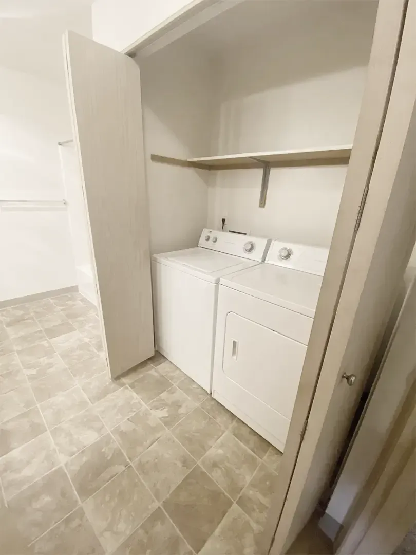 SMI Property Management - Sunrise Pointe - 3320 Jackson Street SE, Albany, OR 97322