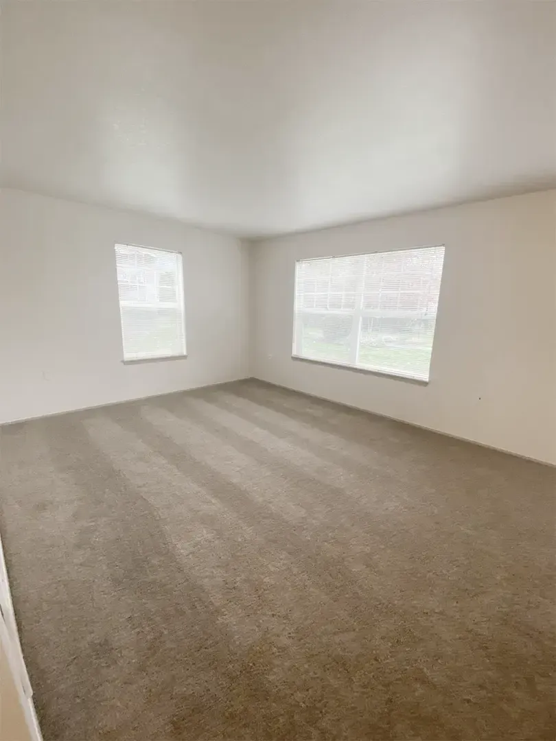 SMI Property Management - Sunrise Pointe - 3320 Jackson Street SE, Albany, OR 97322