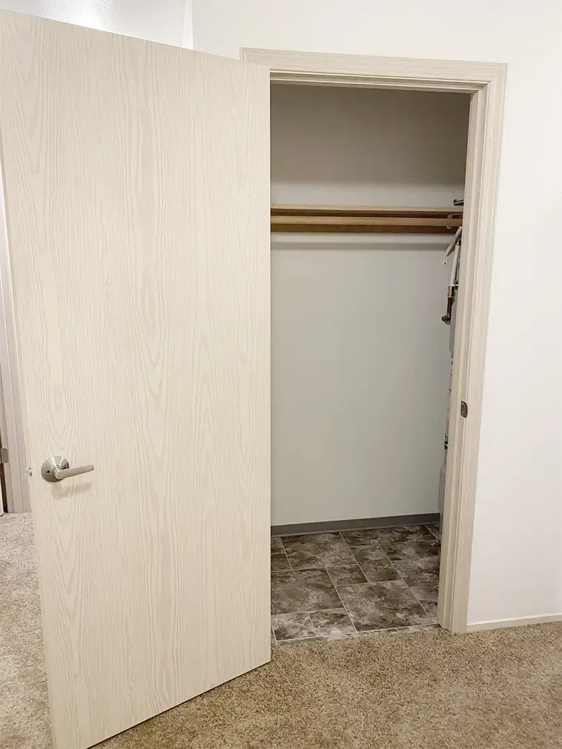 SMI Property Management - Sunrise Pointe - 3320 Jackson Street SE, Albany, OR 97322