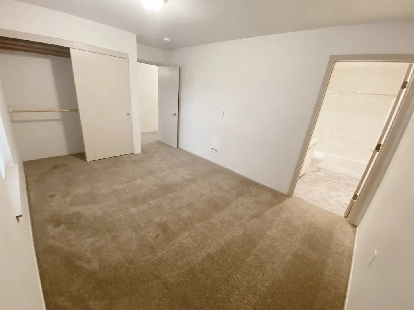 SMI Property Management - Sunrise Pointe - 3320 Jackson Street SE, Albany, OR 97322