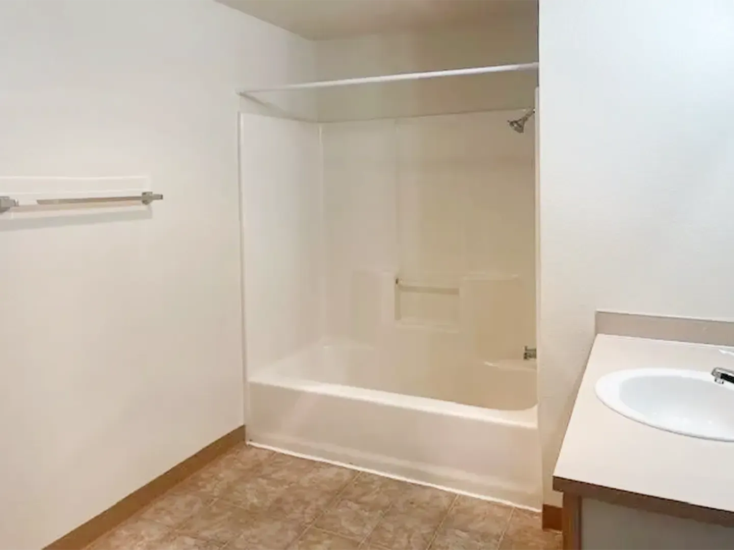 Triple Crown Apartments & Townhomes - Salem - SMI Property Management