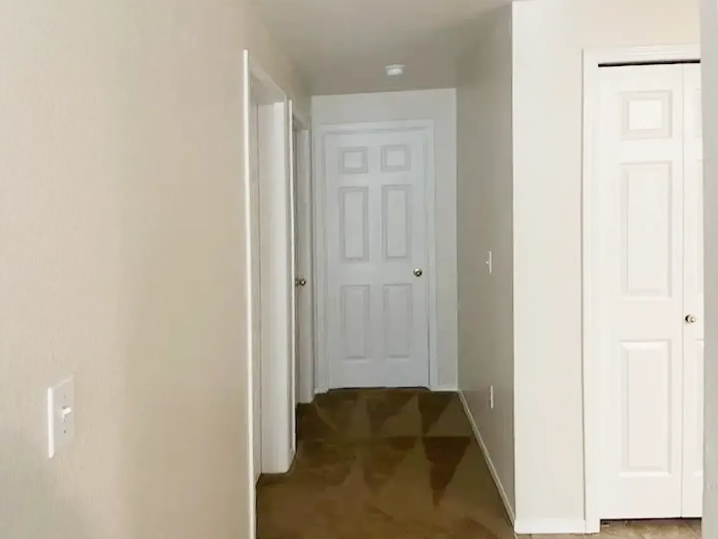 Triple Crown Apartments & Townhomes - Salem - SMI Property Management