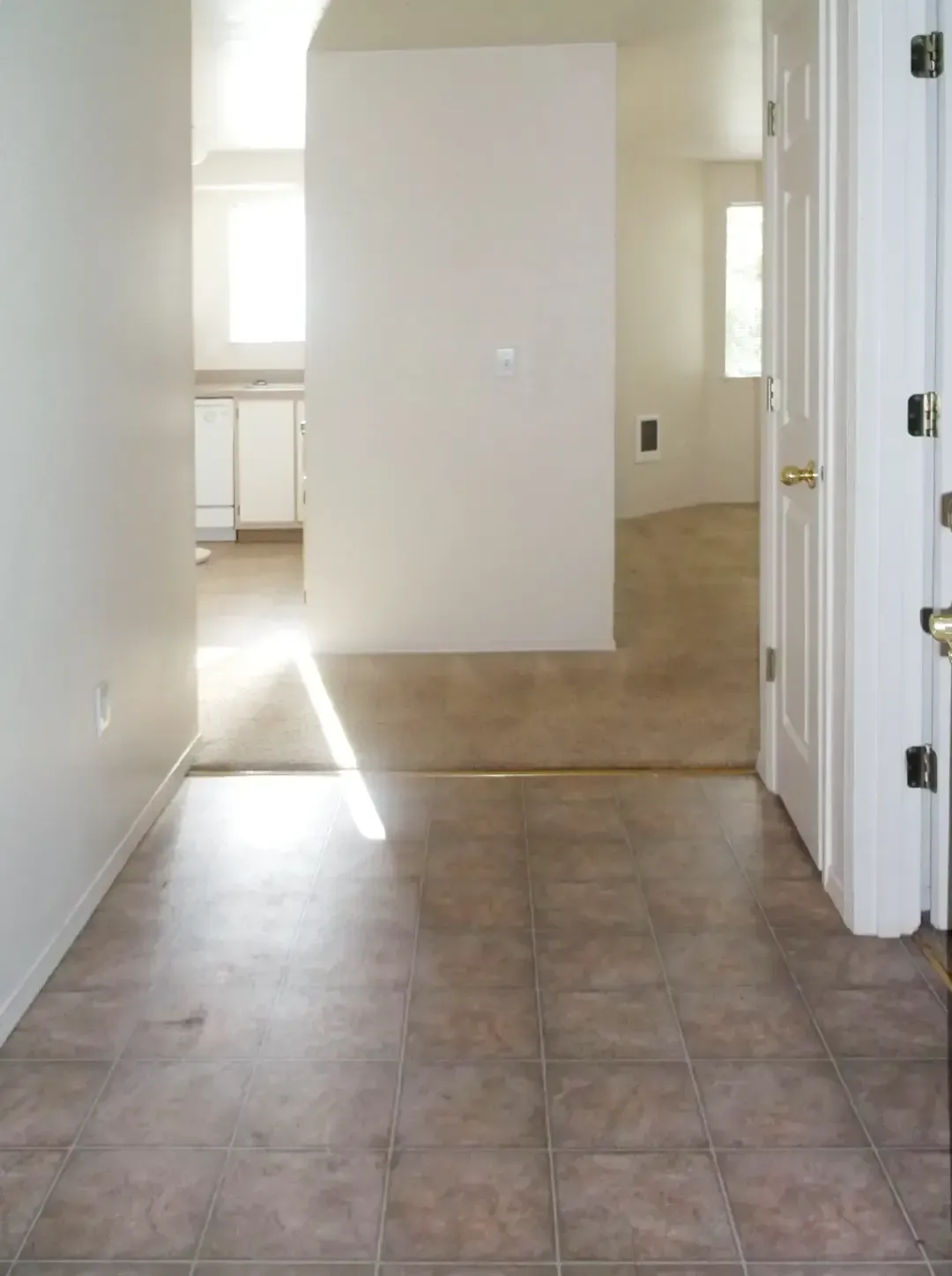 Triple Crown Apartments & Townhomes - Salem - SMI Property Management