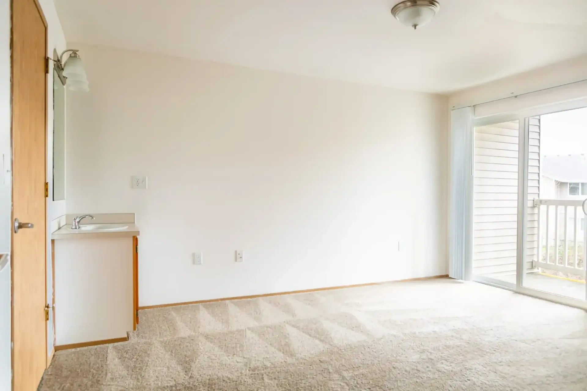 SMI Property Management - Willow Creek - 872 Belmont Ave SW, Albany, OR 97321