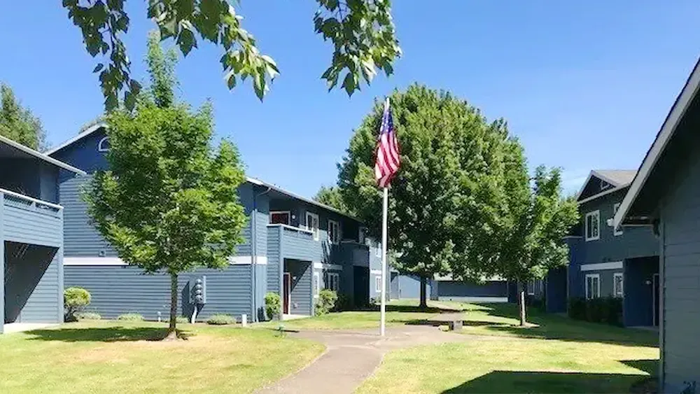 Valley Pointe Apartments - McMinnville, OR - SMI Property Management