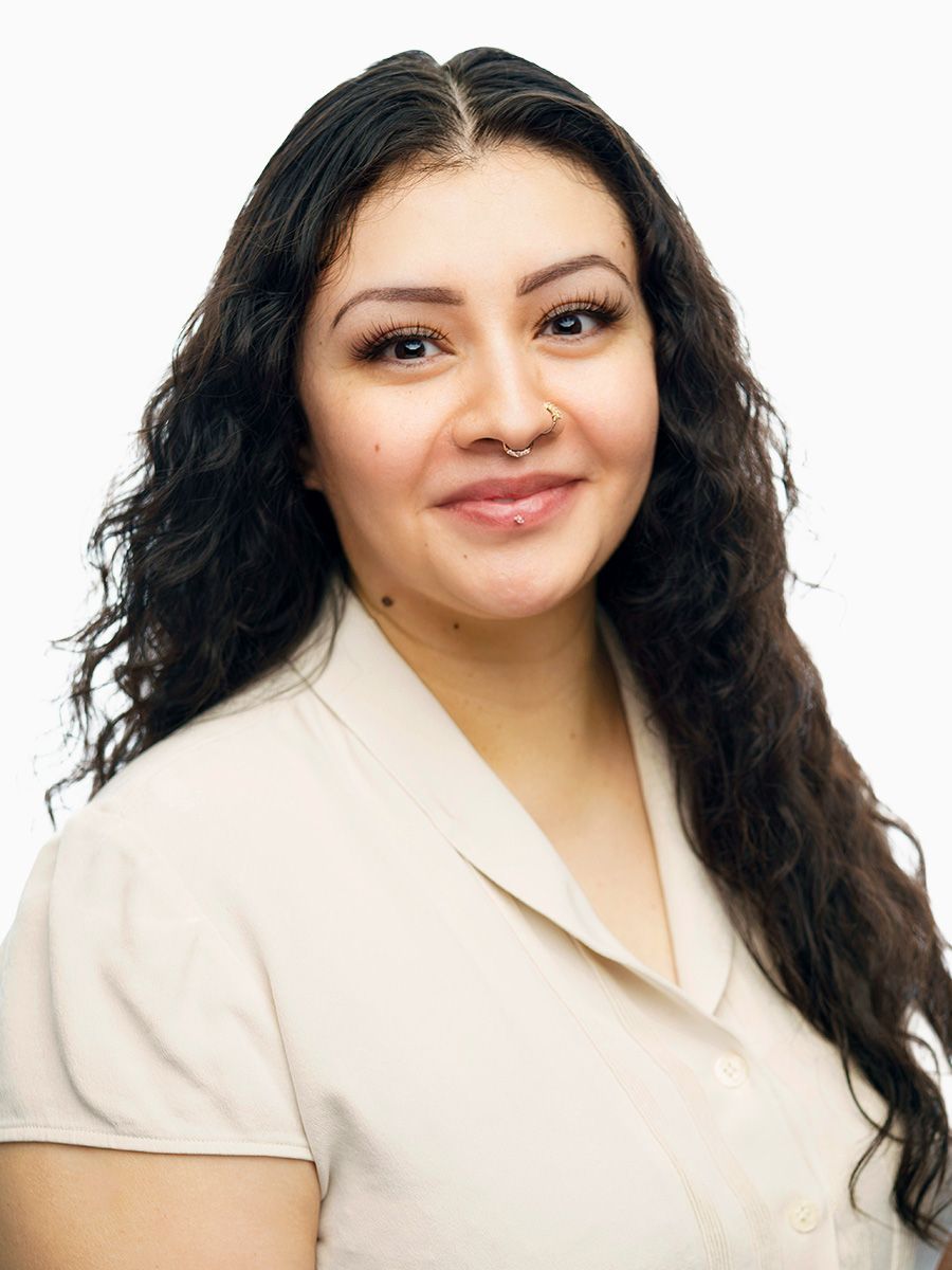 Xo Garcia
Receptionist
