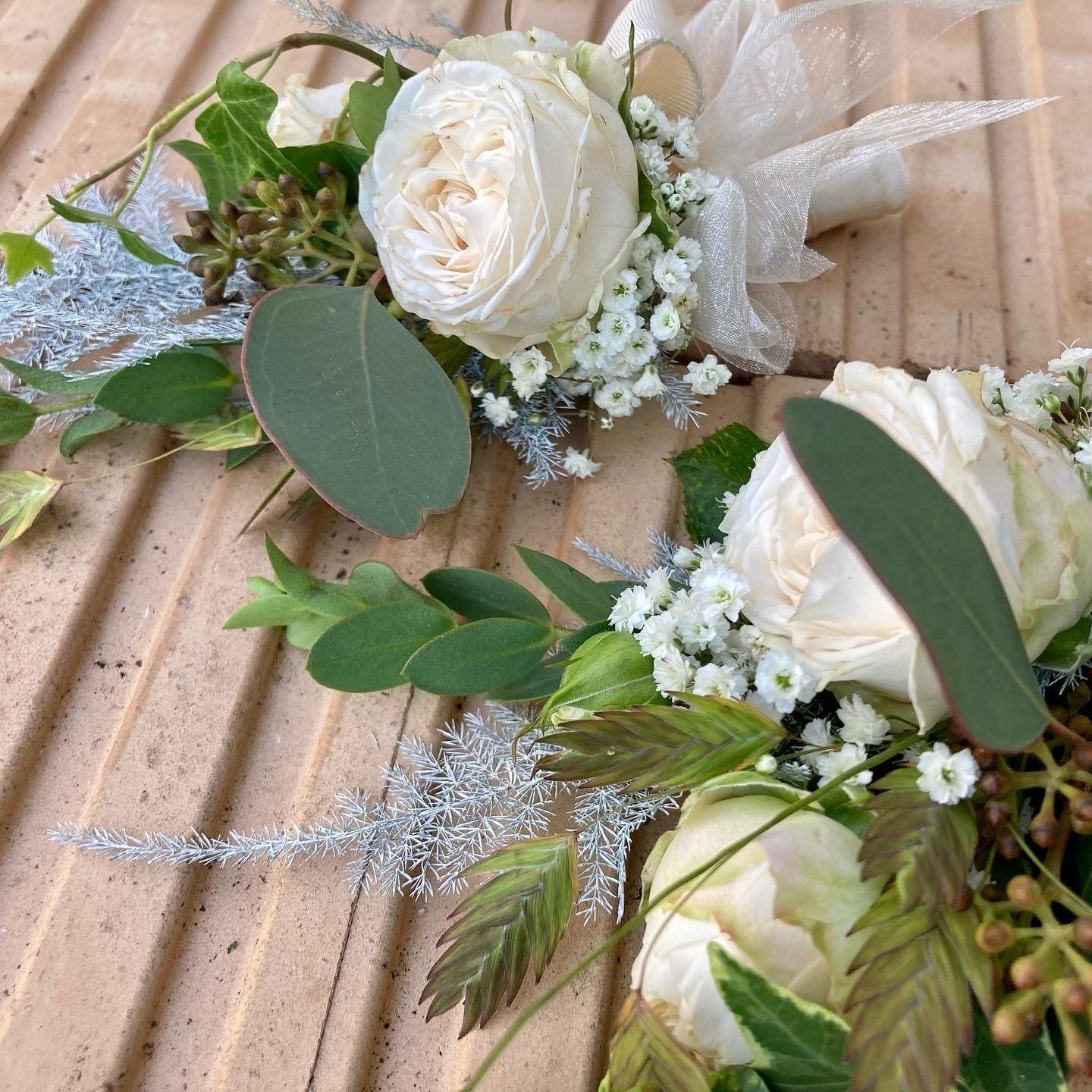 Brautstrauß mit Eukylyptus