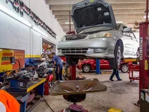 Car Engine Inspection — Miami, FL — Manny's Auto Service Inc