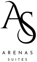 Logotipo de Arenas Suites: “AS” estilizado con fuente elegante, seguido de las palabras “ARENAS SUITES”.