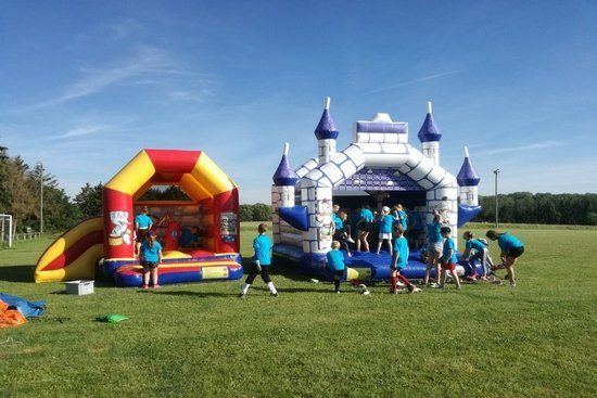 chateaux gonflables