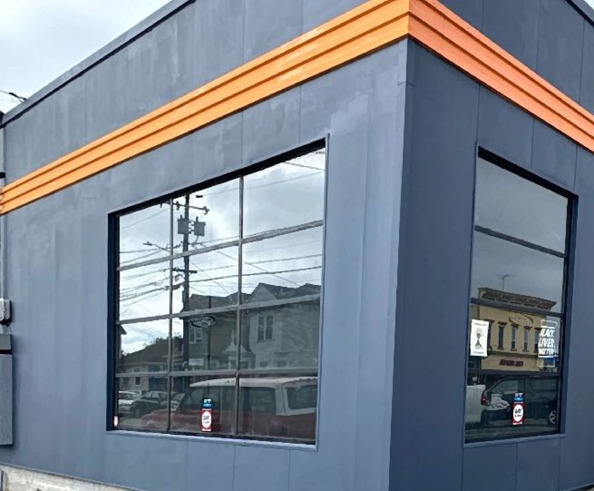 A building with a lot of windows on the side of it