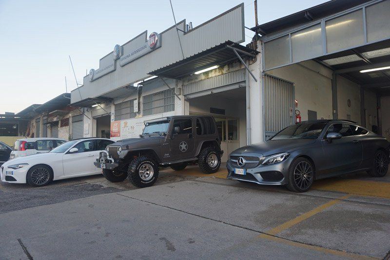 autofficina auto Wrangler