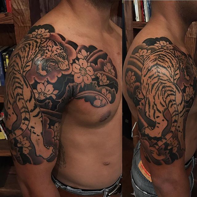Tiger half sleeve Japanese tattoo