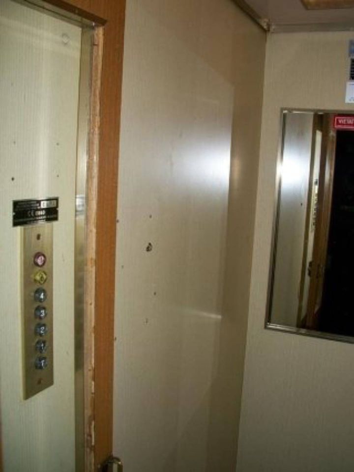 Cabina interna ascensore