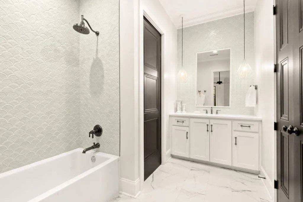 best bathroom lighting color temperature