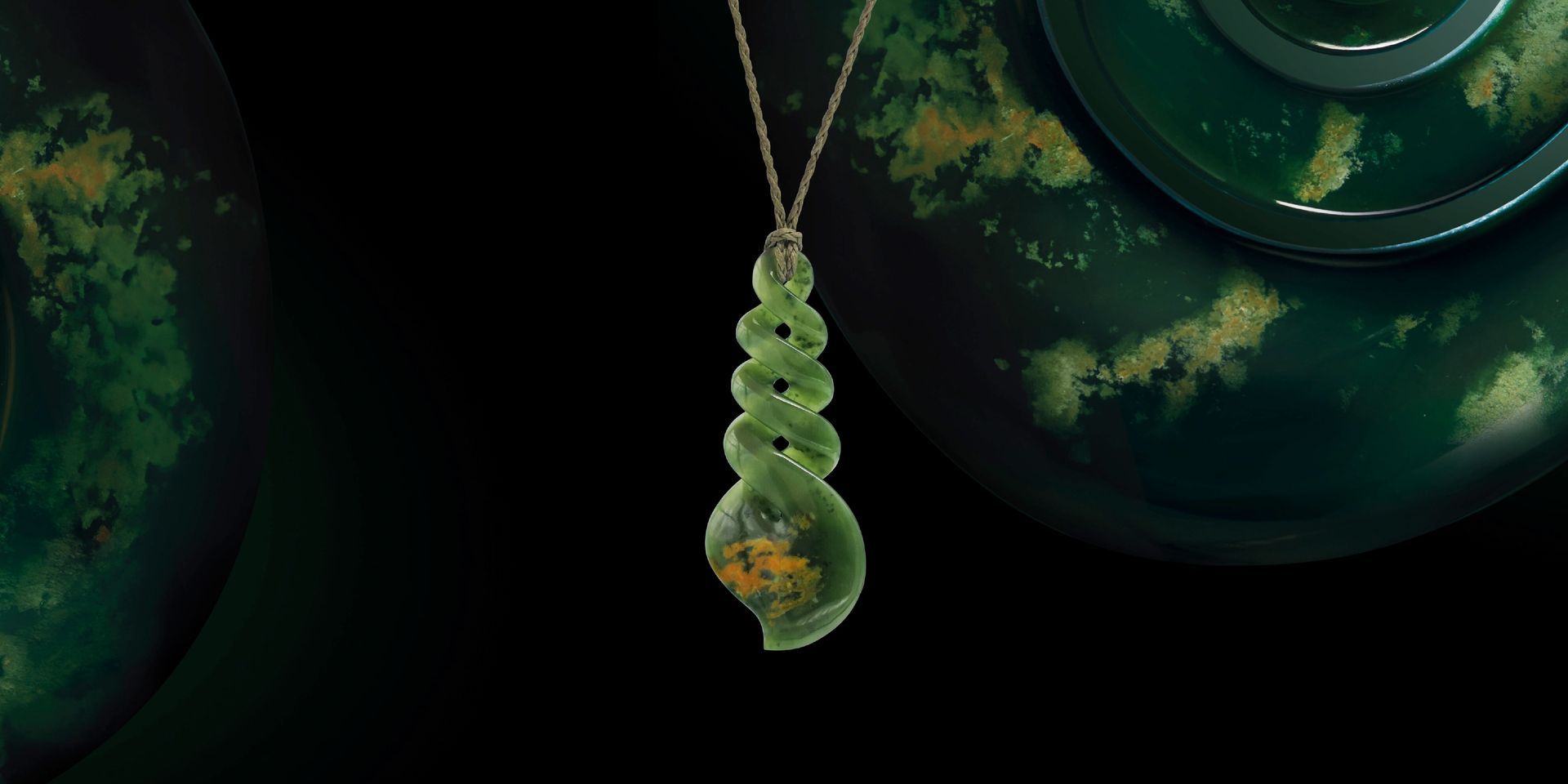 Pikorua twist pendant