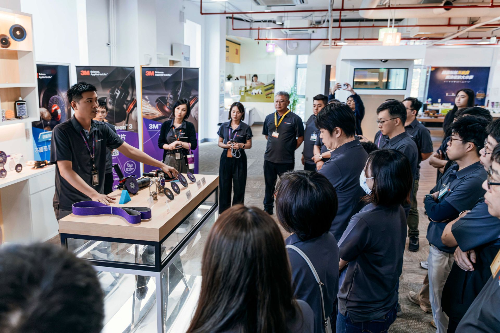 3M Cubitron新品上市發表會，團隊合影活動紀錄，企業品牌活動現場攝影