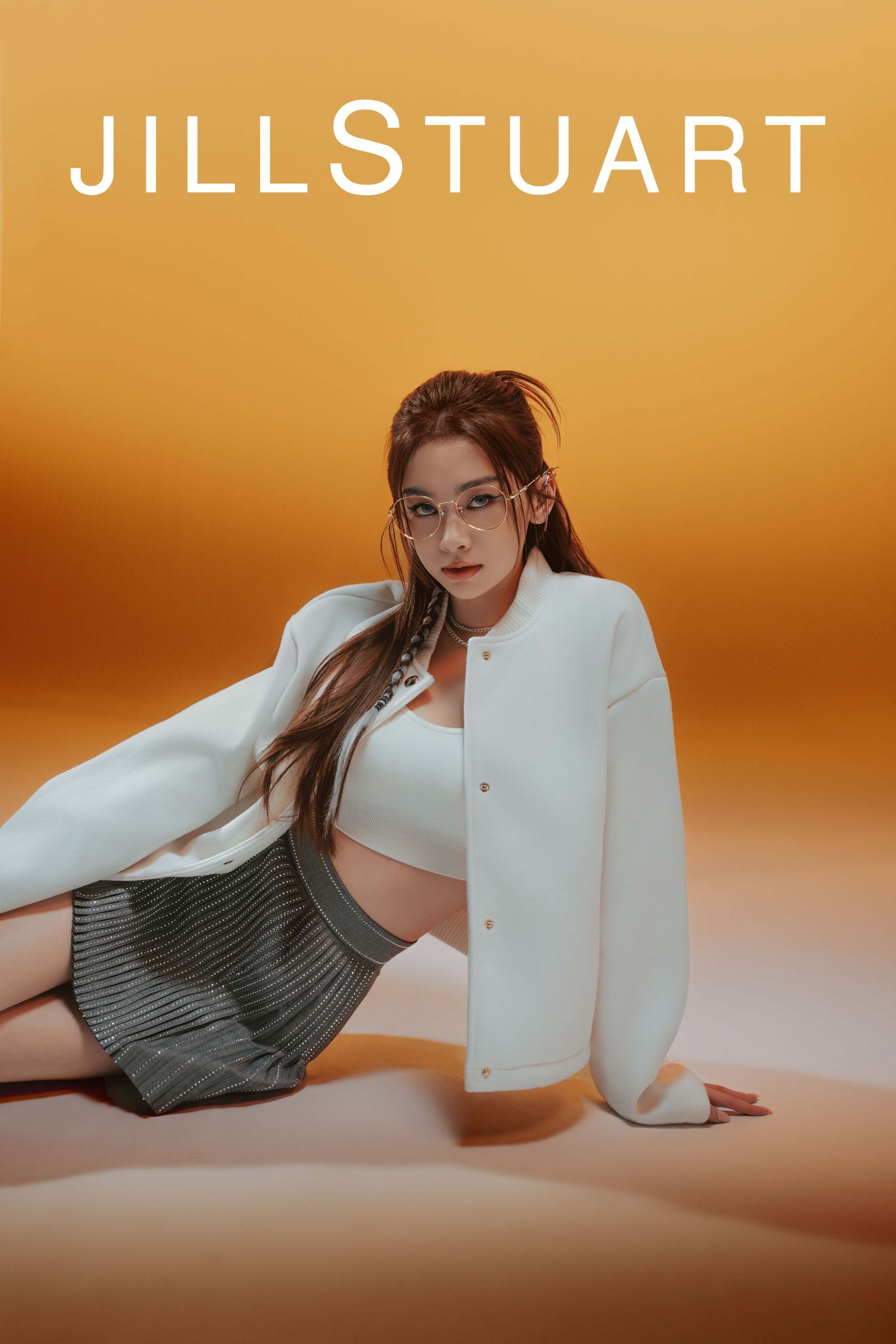 2024 Jill Stuart 眼鏡商品攝影，金屬鏡框、質感光影拍攝、專業平面攝影作品，品牌形象視覺