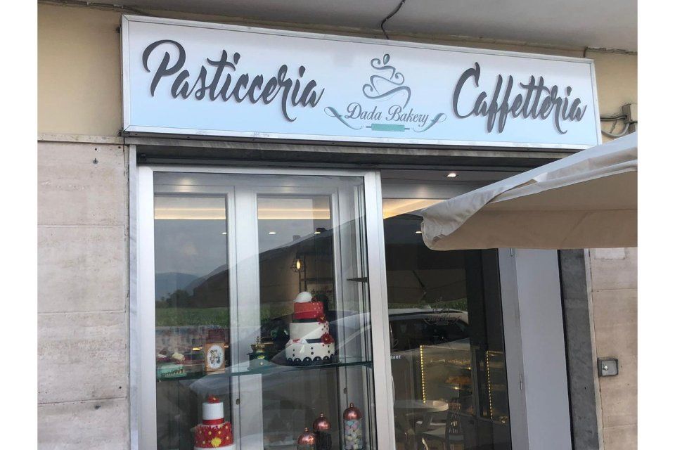 Insegna della pasticceria