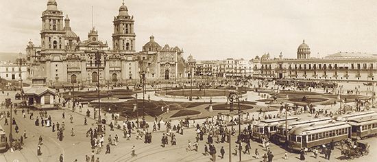 Zócalo, antes.