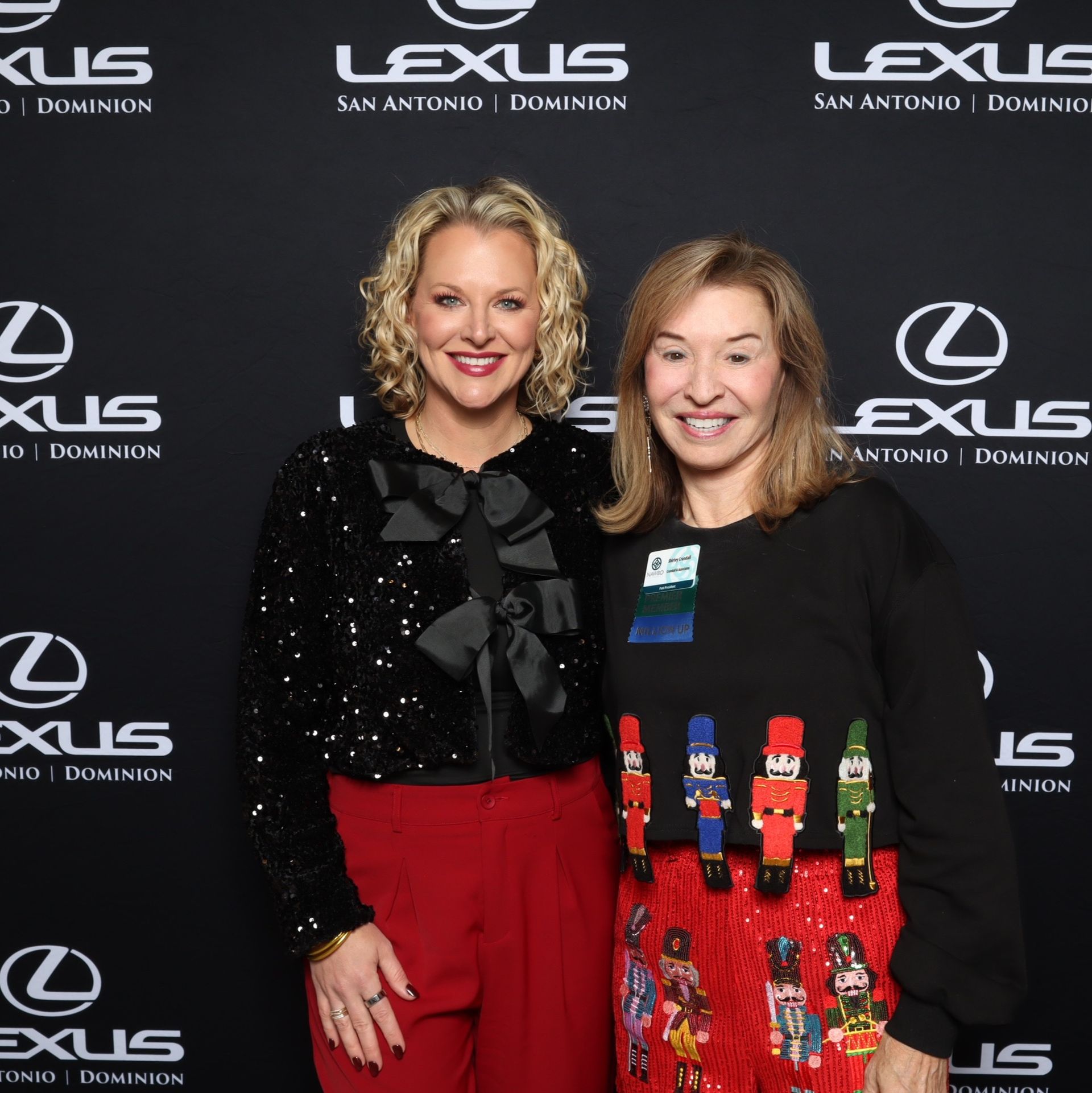 Holiday party corporate photo booth with instant digital sharing