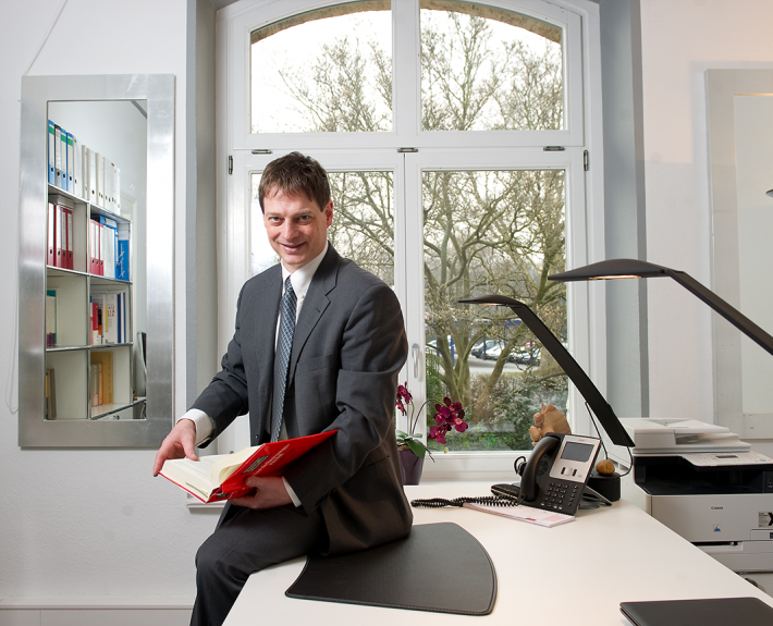 Kochensperger im Kanzleibüro