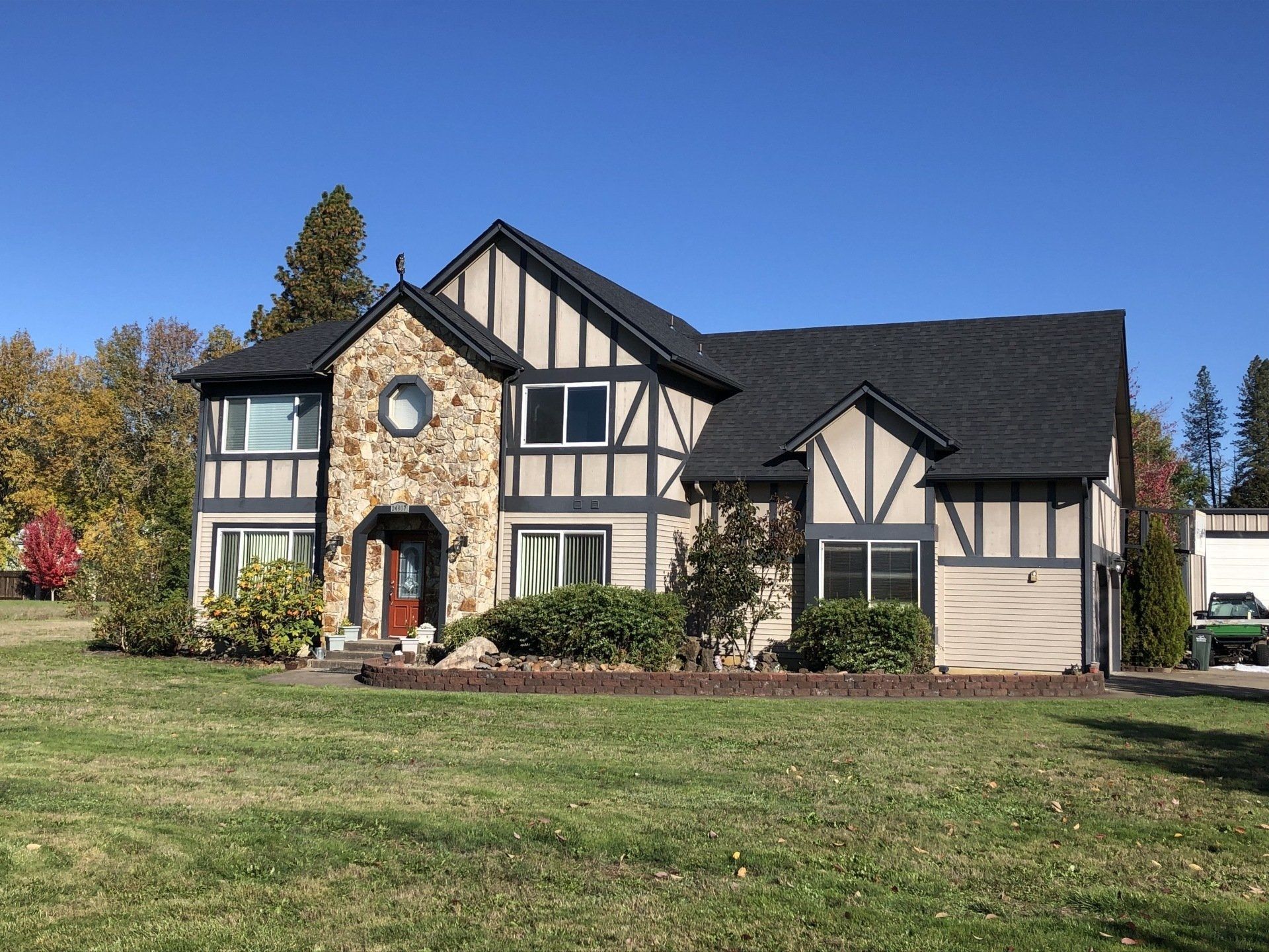 Nice and Beautiful House — Junction City, OR — Premier Roofing Services, LLC