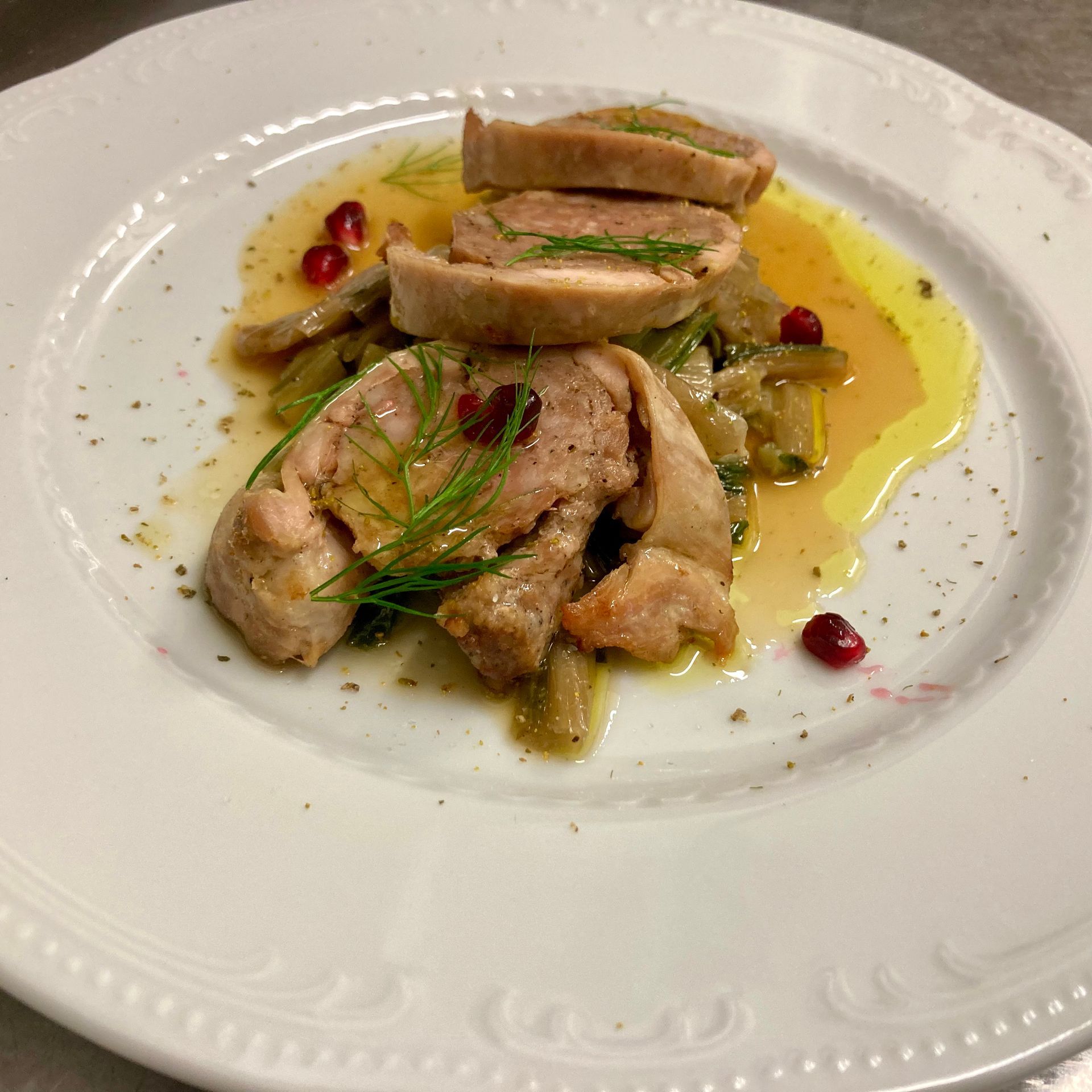 coniglio in porchetta e cicoria