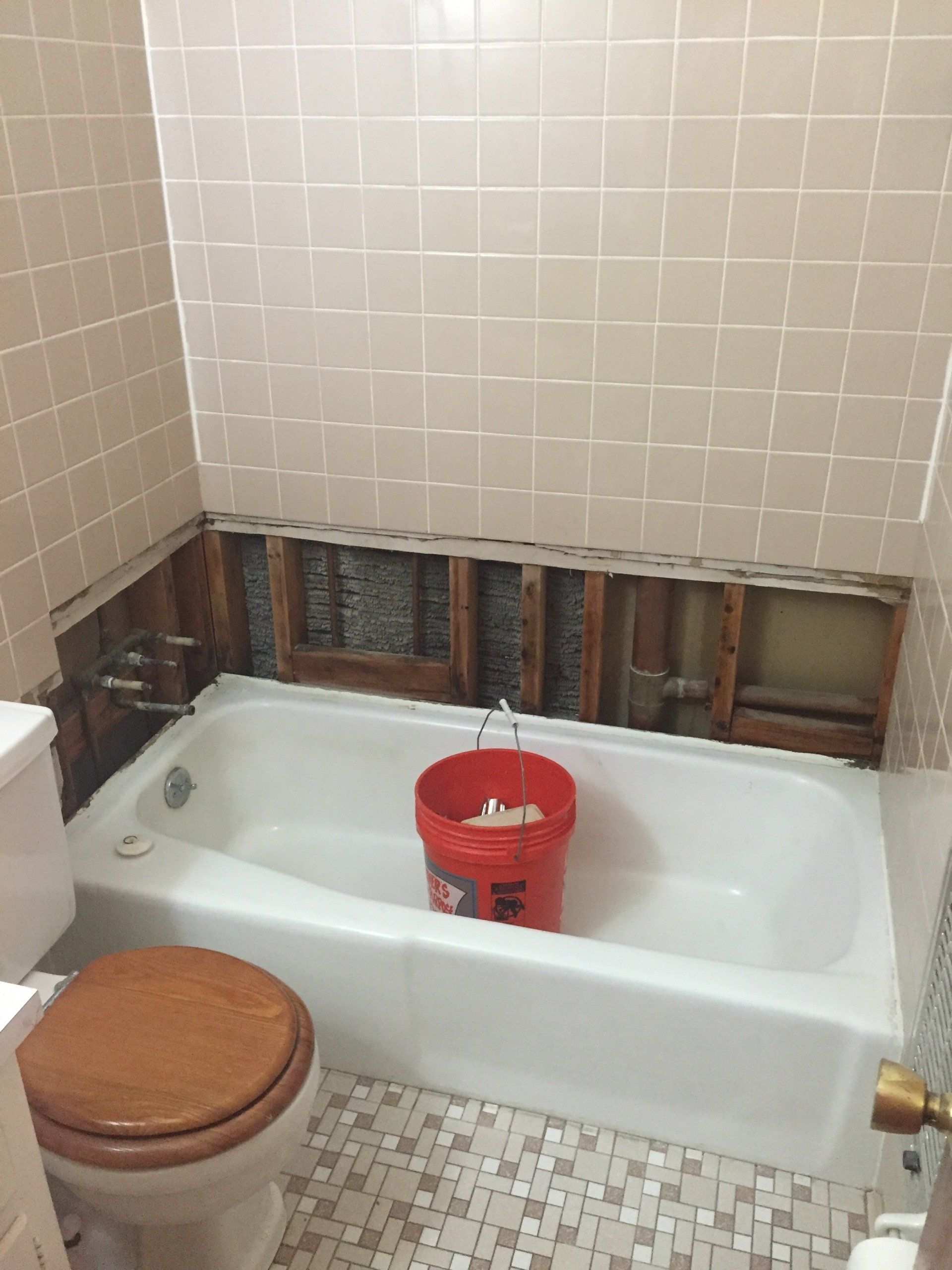 Bath Tub - Sir Fix It in Hampton, VA
