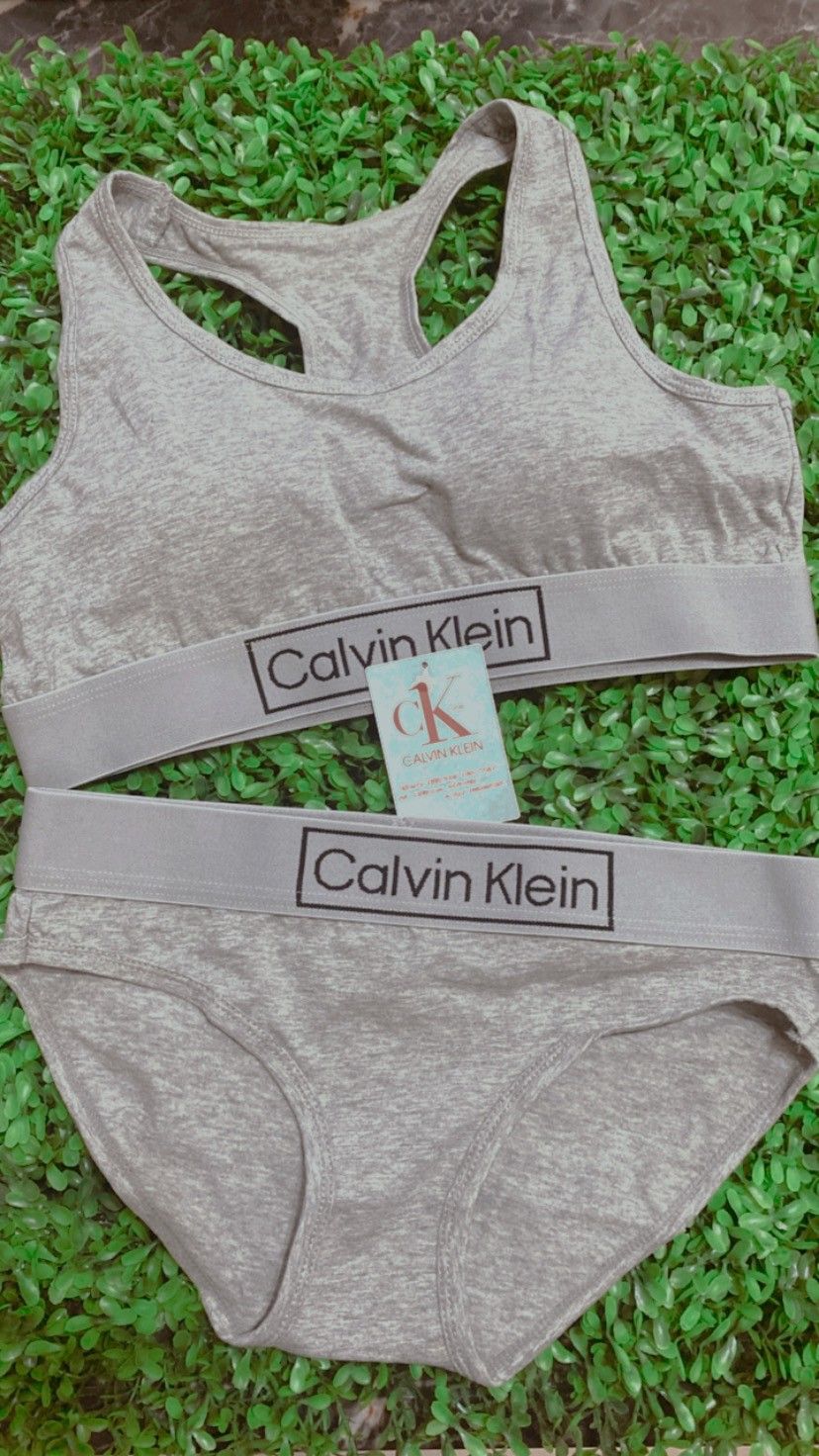 【9月優惠限時限量/現貨出清限量單品免運】CK Calvin Klein  彈性 內衣 有內襯 內褲