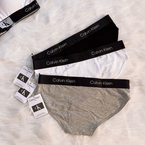 【新品上架/單品免運】CK Calvin Klein Jennie同款 成套細肩內衣  內衣 內褲 無鋼圈 可拆式內襯