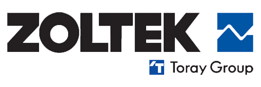 Logotipo de Zoltek: Texto negro en negrita y emblema azul con el texto "Toray Group".