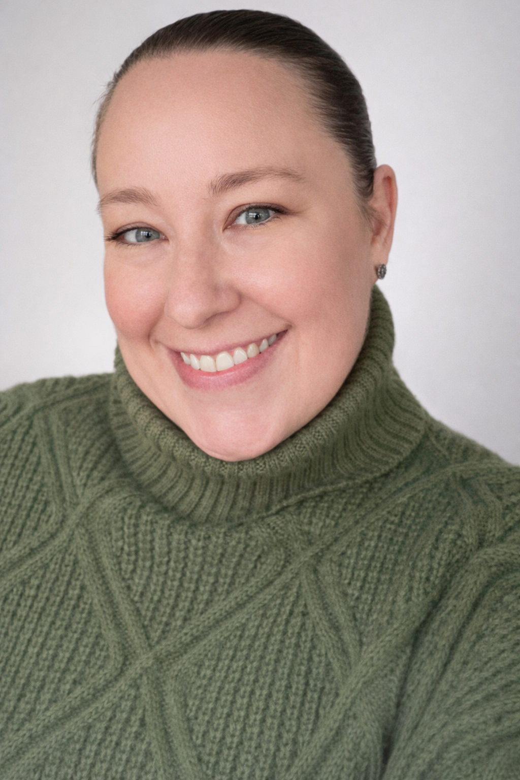Samantha Schmidt, Front Desk Receptionist (Blue Bell, PA)