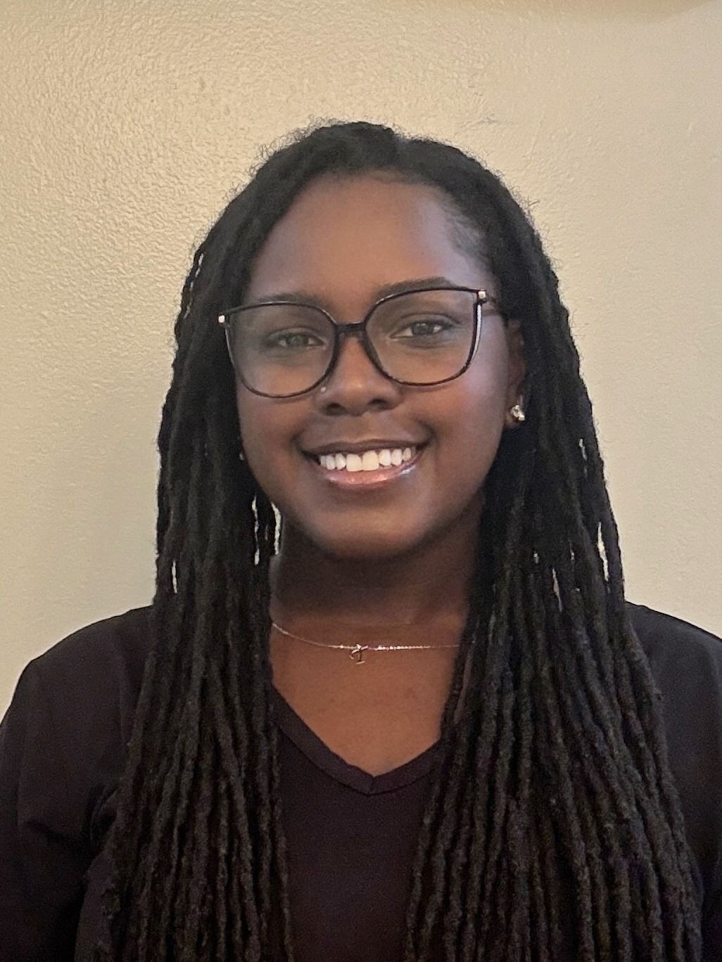 Tanya Saunders, Front Desk Receptionist (Cherry Hill, NJ)