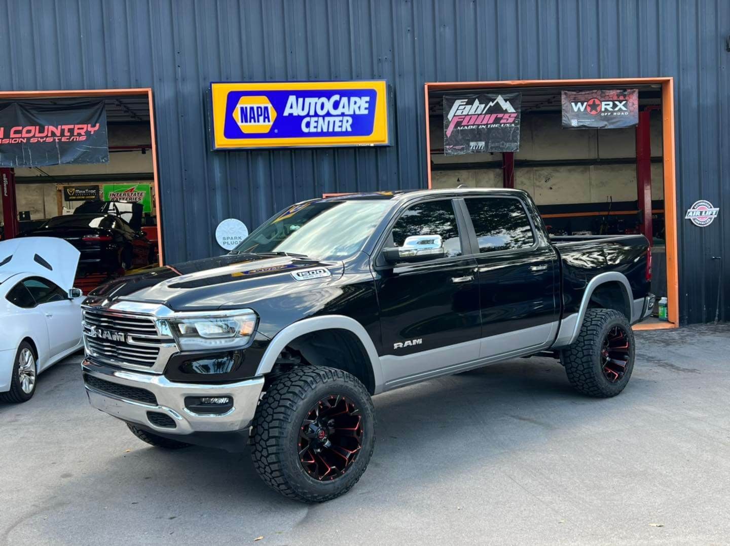 Gallery | Image 9  | Outlawed Customs