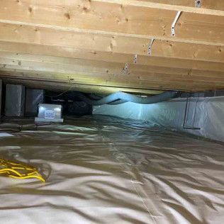 A crawl space encapsulation in Knoxville TN by All Clean Mold Remediation