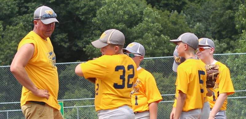 baseball-coach-nextplay-scoring-app-live-game